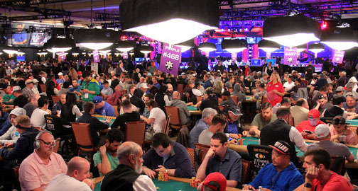 Apa yang Menjadikan Turnamen Poker Terbesar di Dunia?